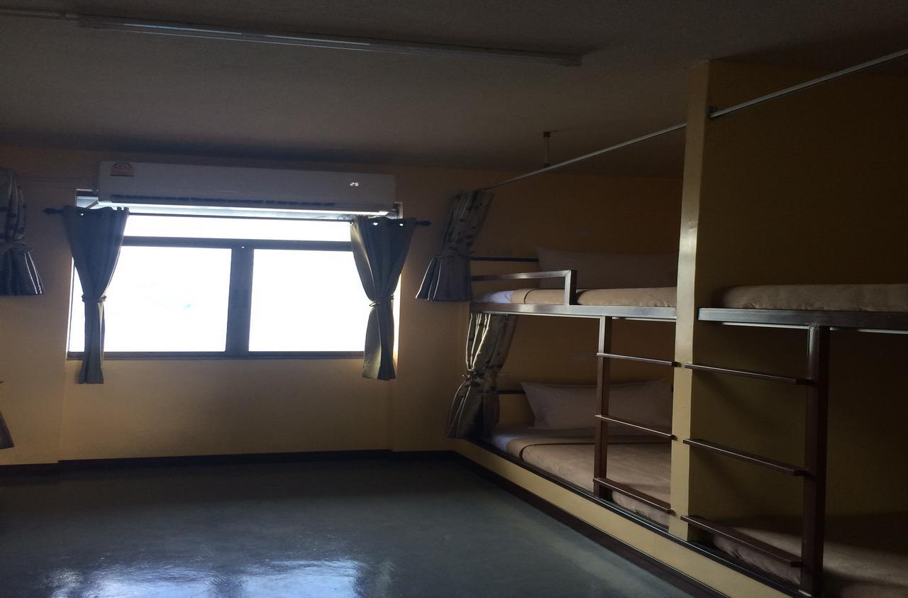 Sleep Well Hostel *