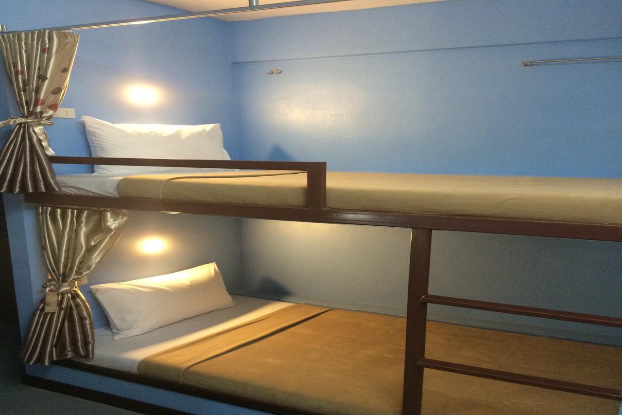 Hostel Sleep Well *