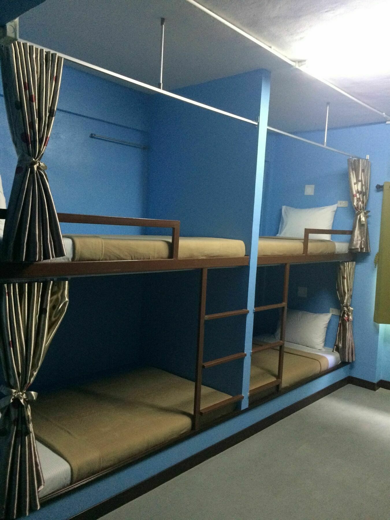 Hostel Sleep Well